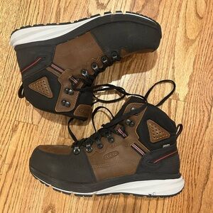 (NWOT) Keen Utility Red Hook Mid Waterproof (Comp Toe) - 12